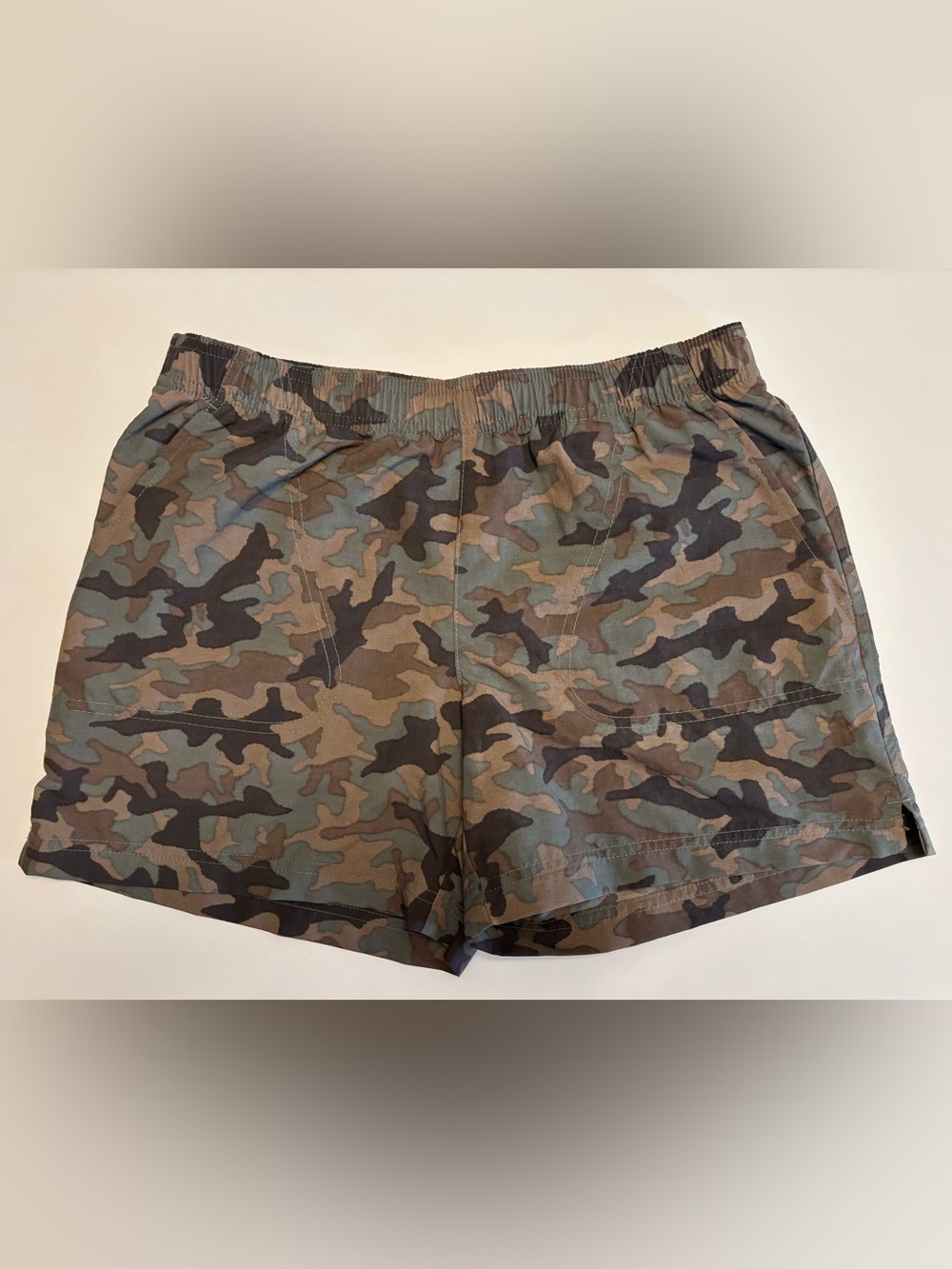 Woman’s Columbia Camo Elastic-Waist Shorts